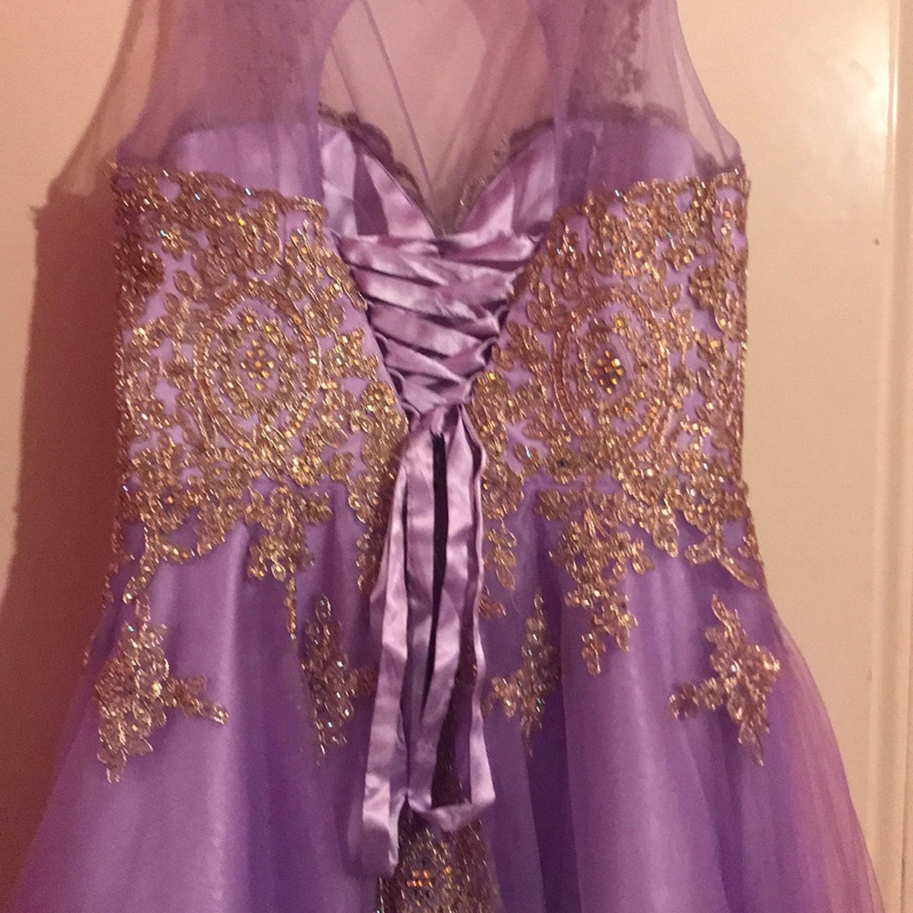 Dress - Picture 2 of 2